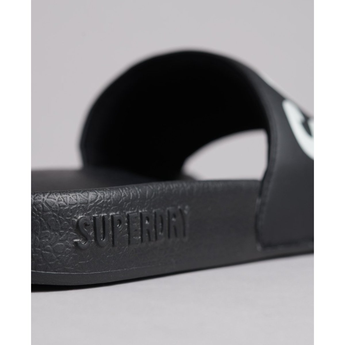 Claquettes de piscine Code Core noir/blanc, SUPERDRY