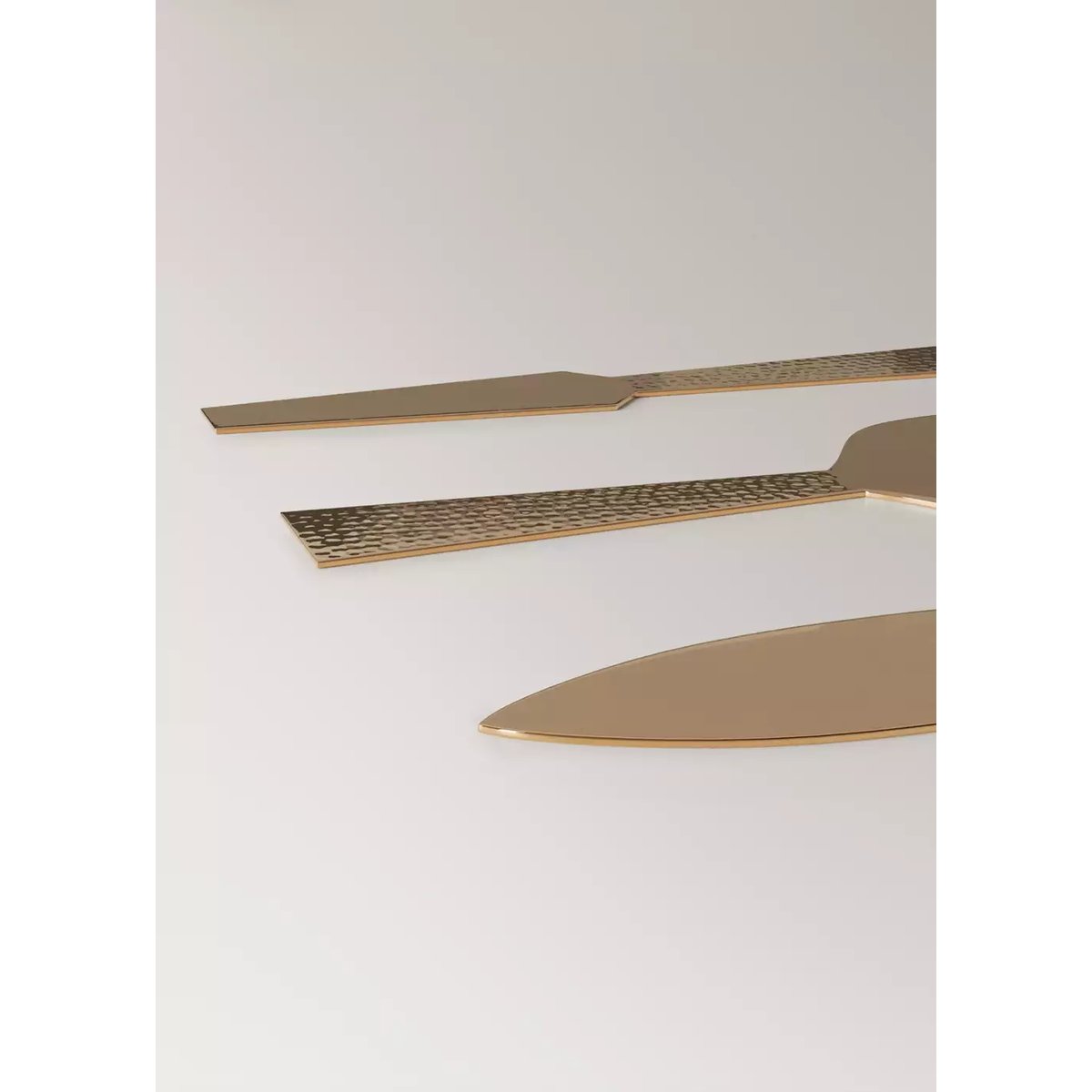 Lot de couverts en acier inoxydable martelé cuivre, MANGO HOME