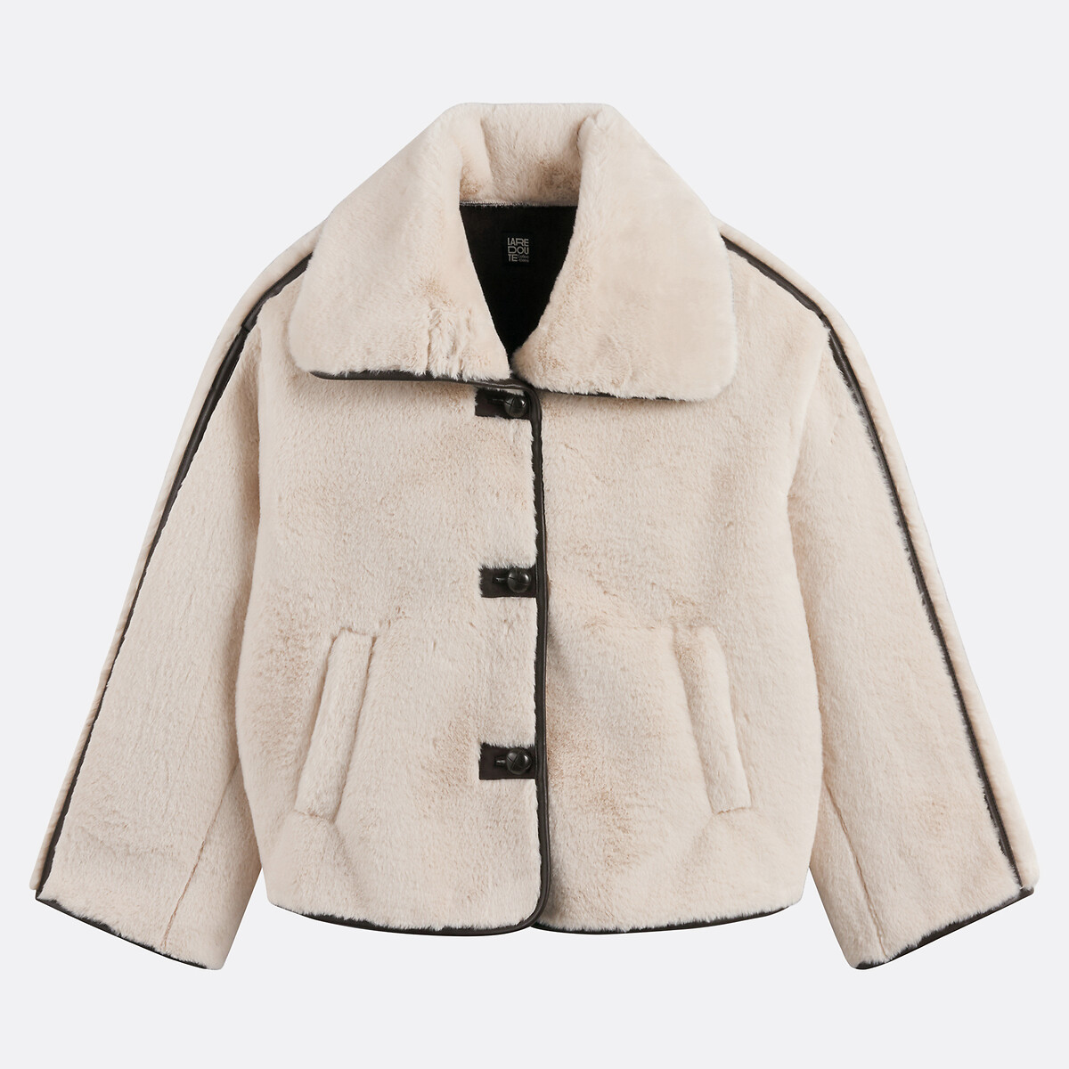 Fluffy Short Buttoned Coat beige, LA REDOUTE COLLECTIONS