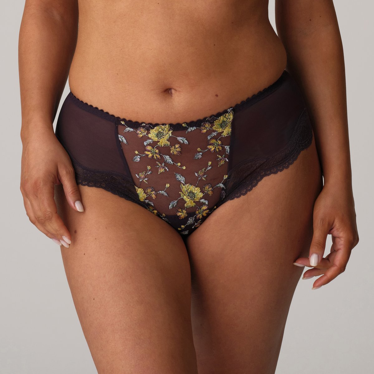 String luxueux MALBA violet - améthyste, PRIMADONNA