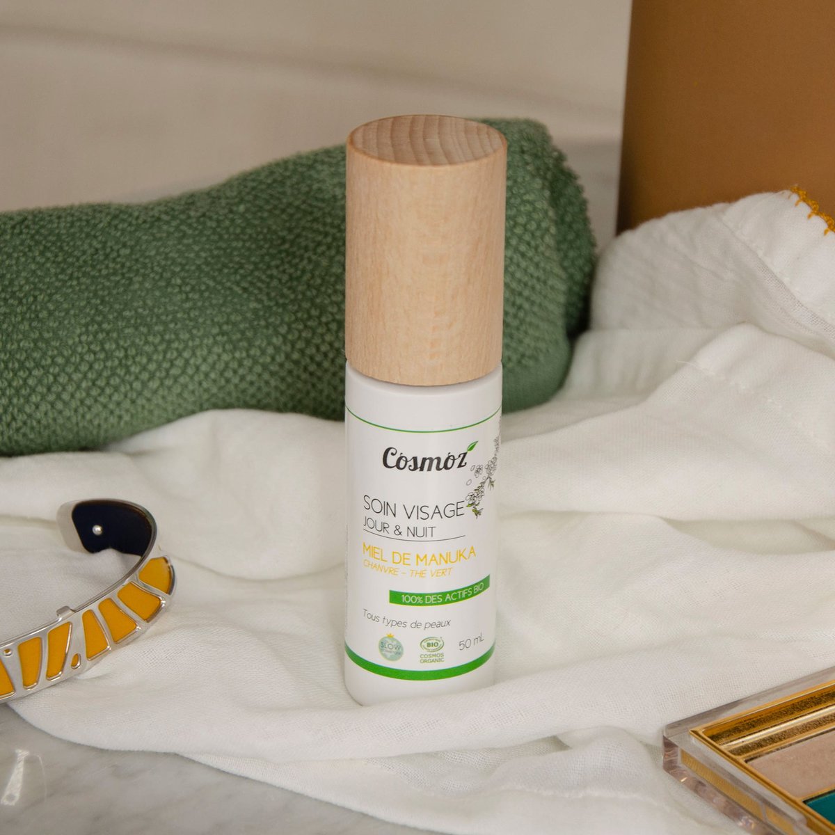 Soin visage anti-imperfections jour et nuit couleur unique, COSMOZ