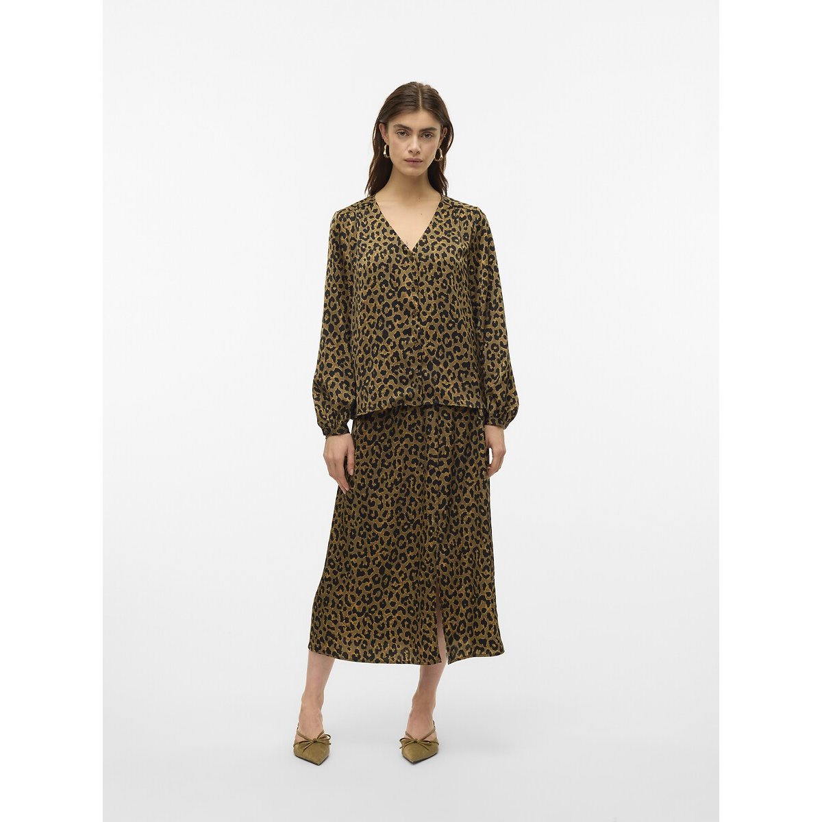Printed V-Neck Blouse leopard print, VERO MODA