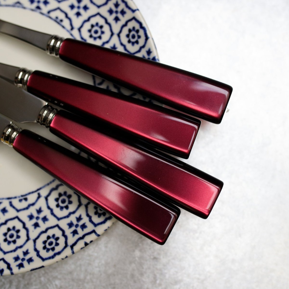Ménagère 48 pièces, Icône rouge, SABRE