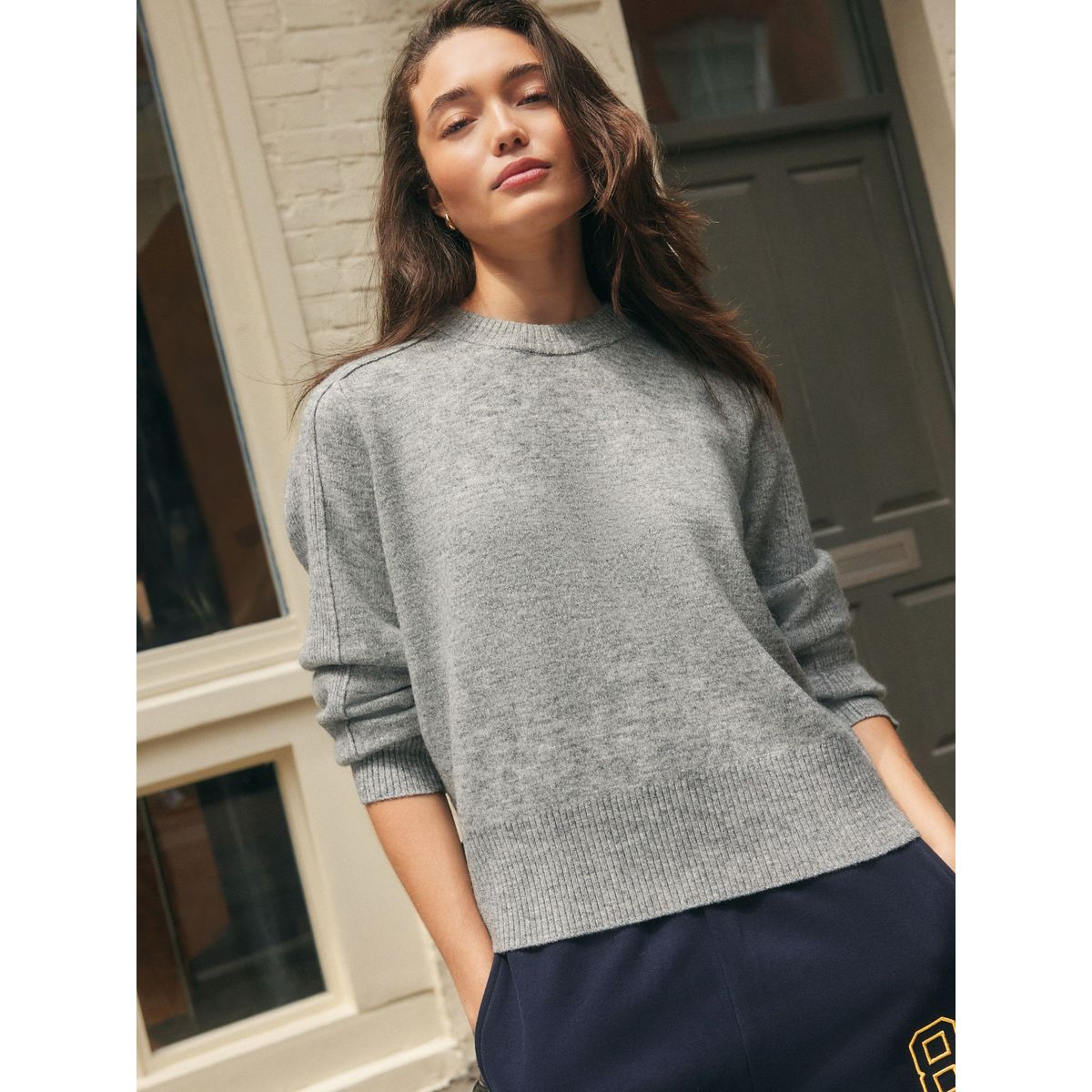 Pull ras du cou en maille avec laine gris mélangé, NEXT
