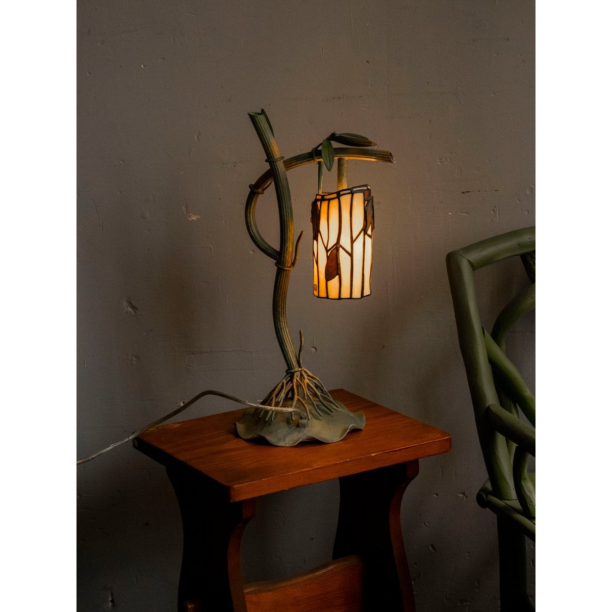 Lampe au style Art Déco Suzanne N°561 - Bon état vert, DEBONGOUT
