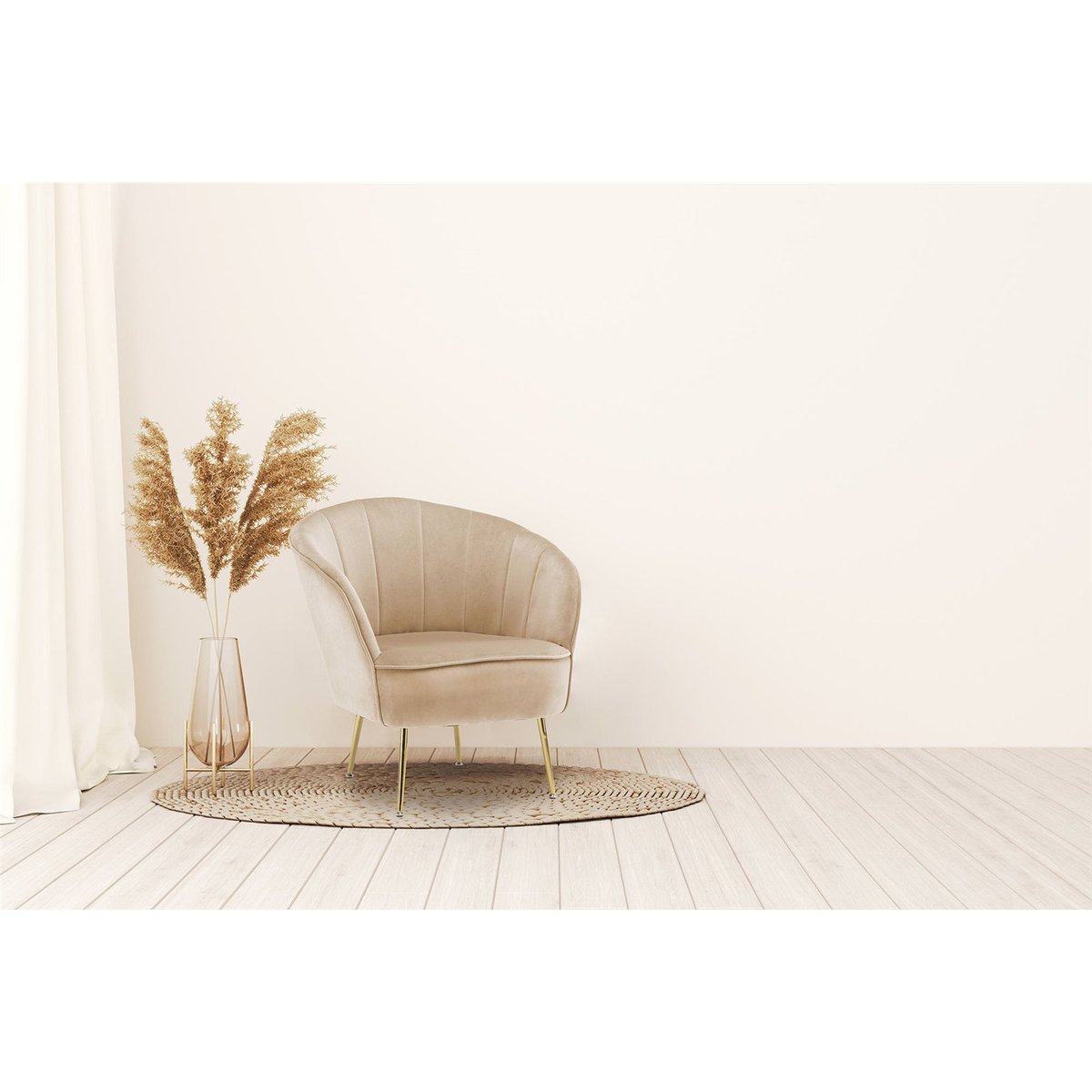 Fauteuil cocktail capitonné en velours doré crème doux avec pieds dorés, ARTE ESPINA