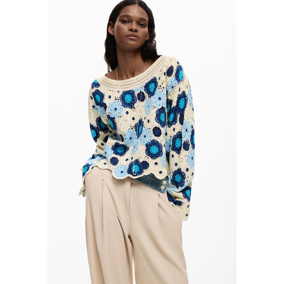 Pull crochet à fleurs bleu, DESIGUAL