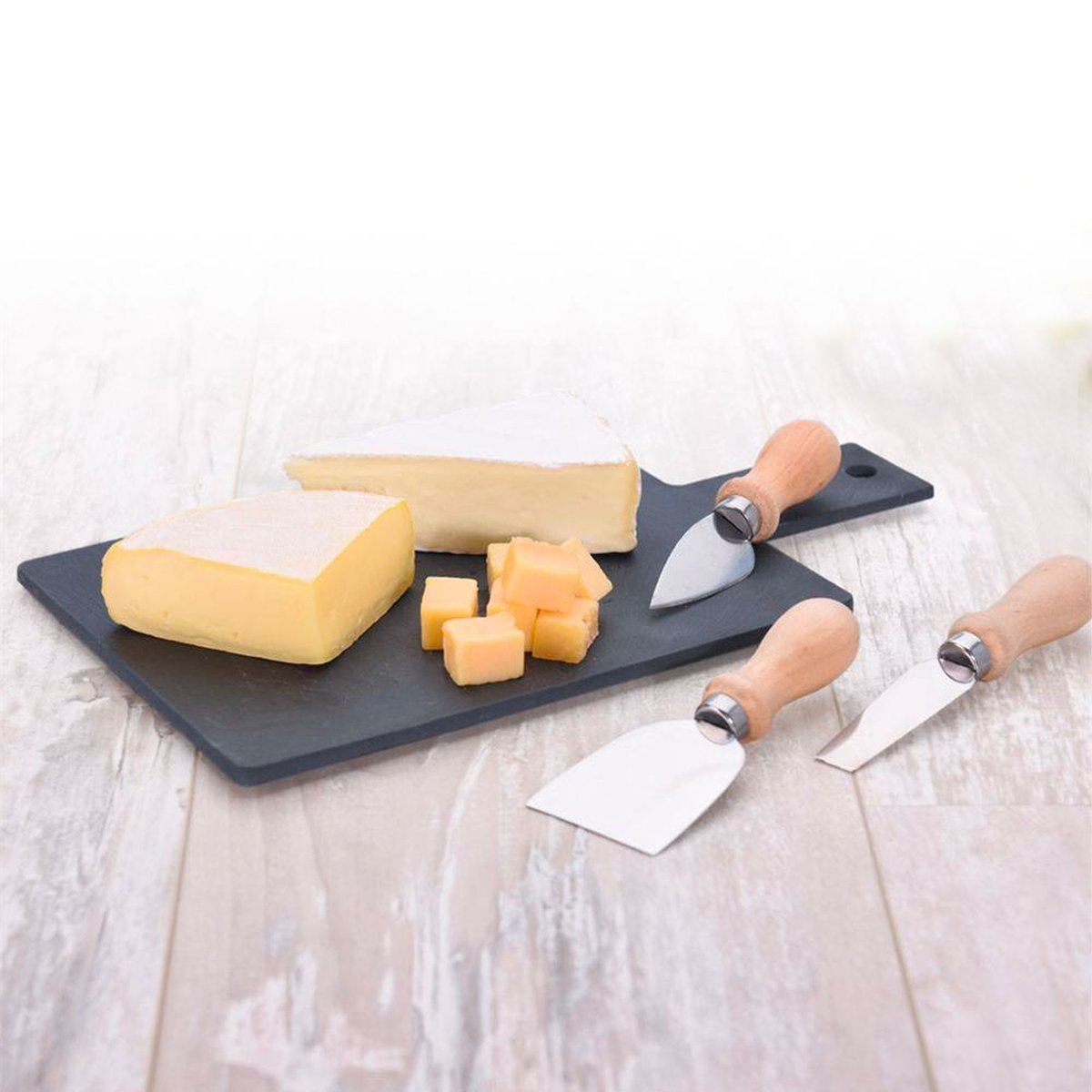 Plateau à fromages en ardoise et ses 3 couteaux de service 30x17x0.5cm noir, WADIGA
