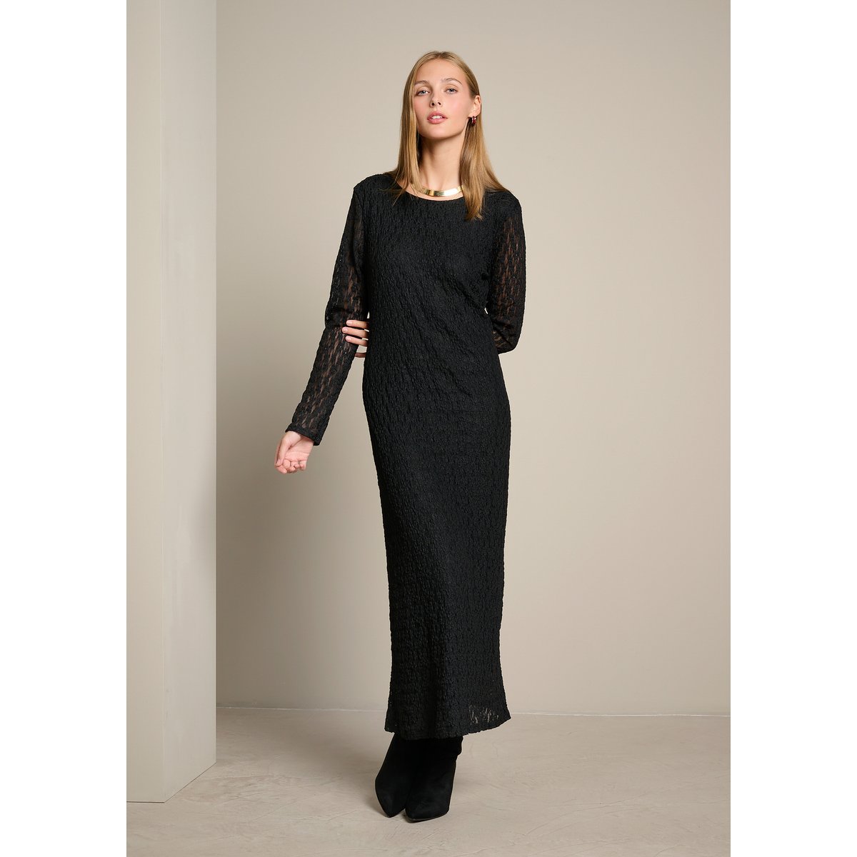 Robe maxi en dentelle dos ouvert noir, LOLALIZA