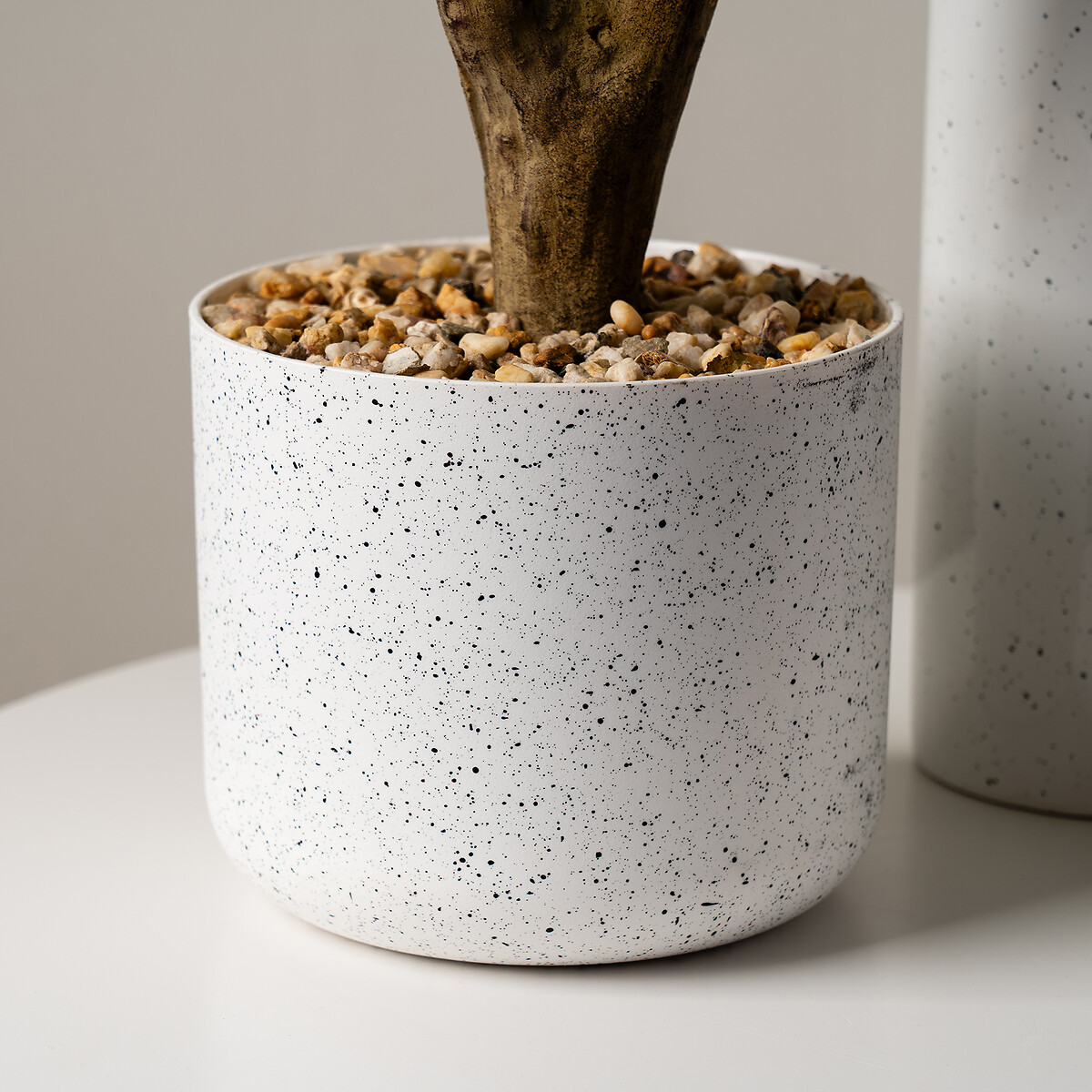 90cm Artificial Real Touch Yucca in Speckled Plastic Pot green, SO'HOME