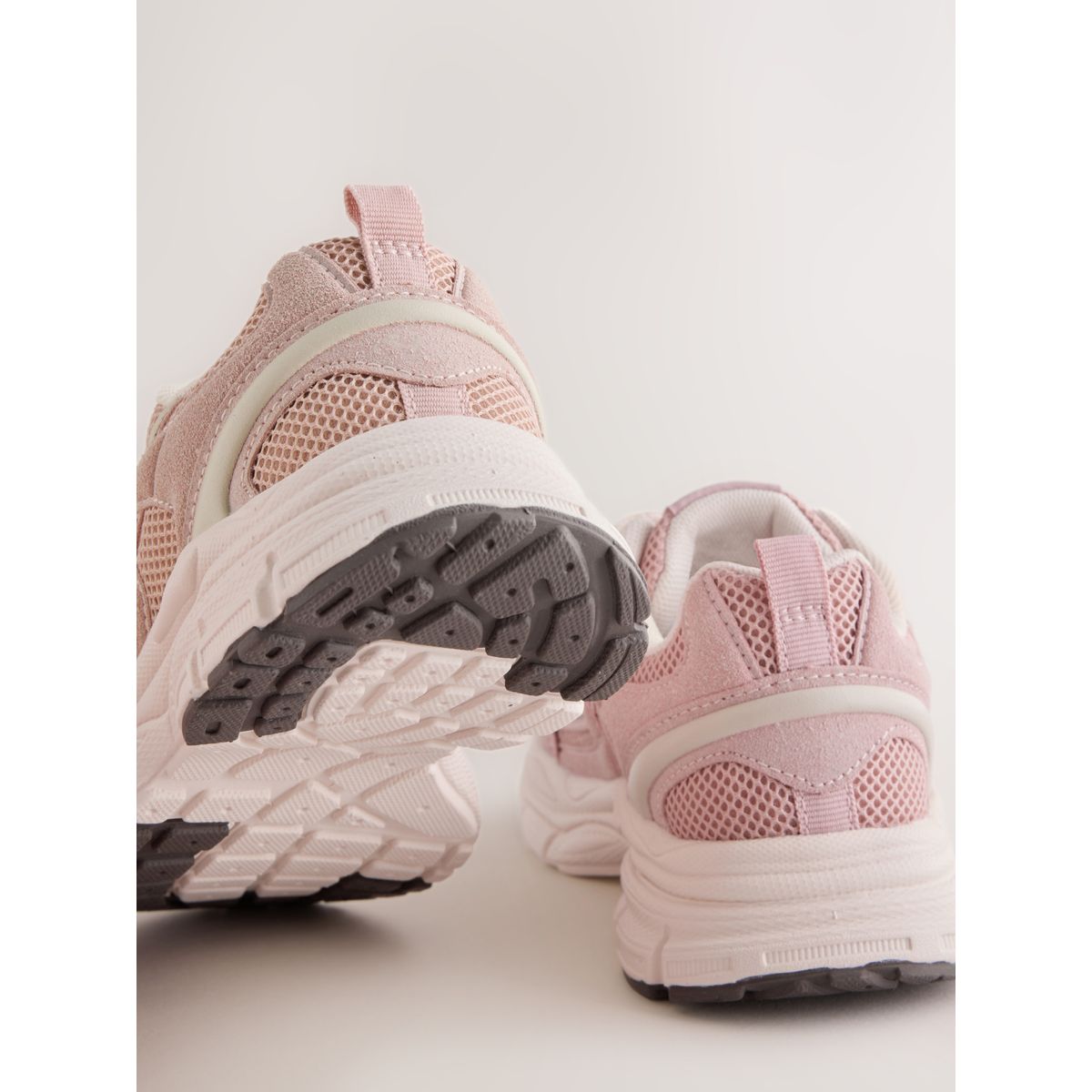 Grosses baskets à lacets rose, NEXT
