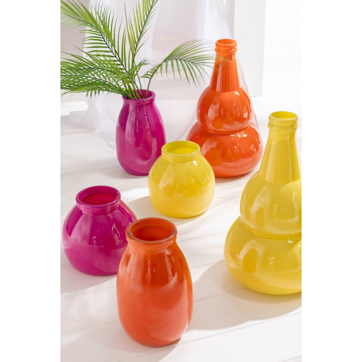 Vase en verre forme organique Cocoon orange vif lumineux, RECOLLECTION
