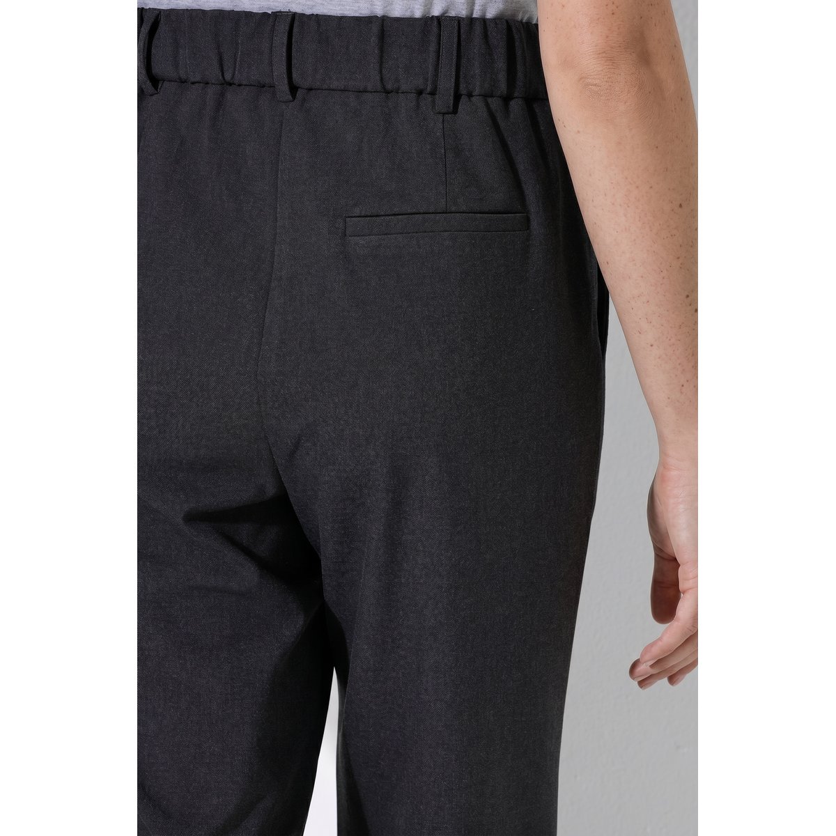 Pantalon Rose à pinces, jambe large chiné anthracite, ULLA POPKEN
