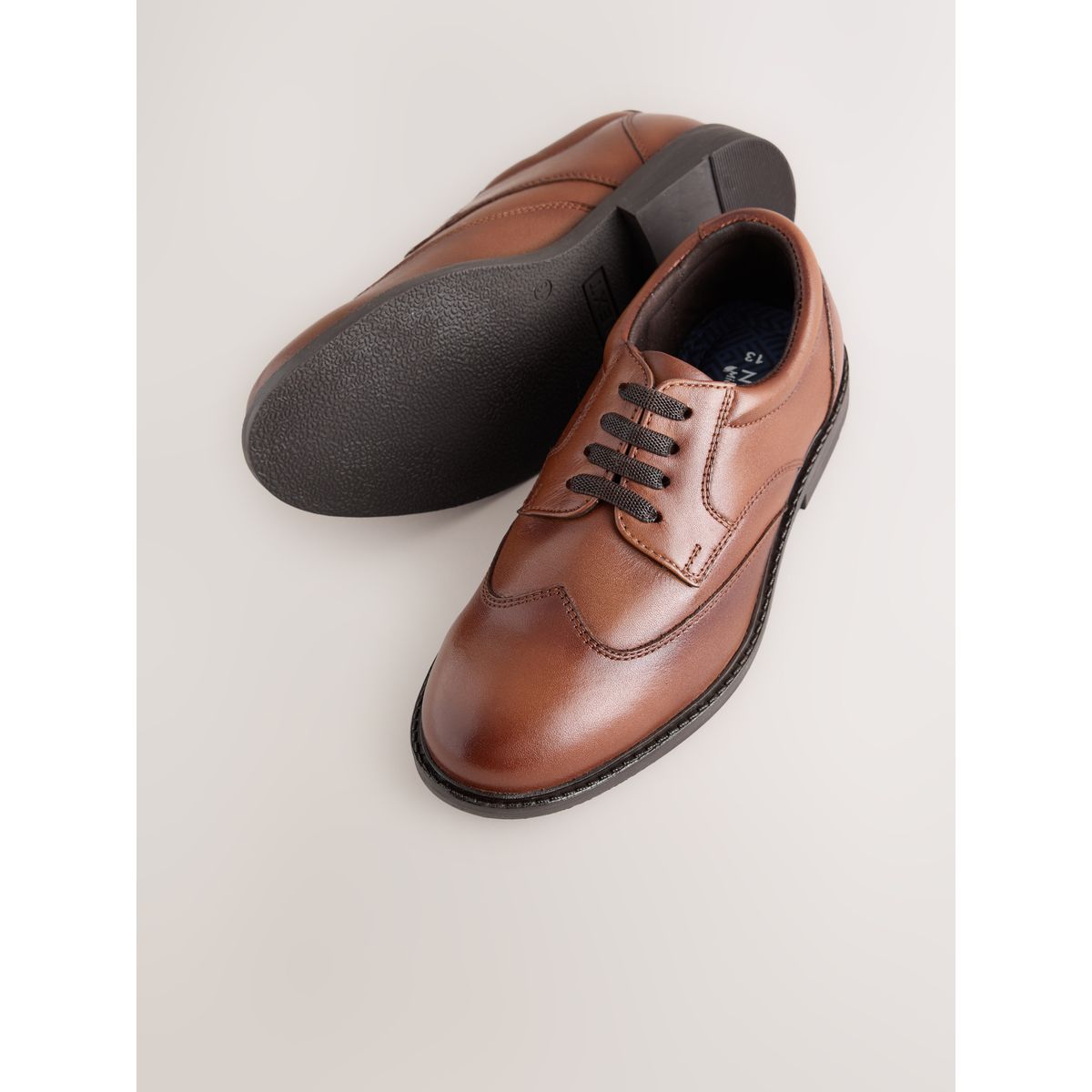 Chaussures cuir bout fleuri marron fauve, NEXT