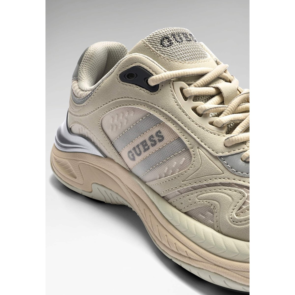 Baskets De Course Squan gris, GUESS