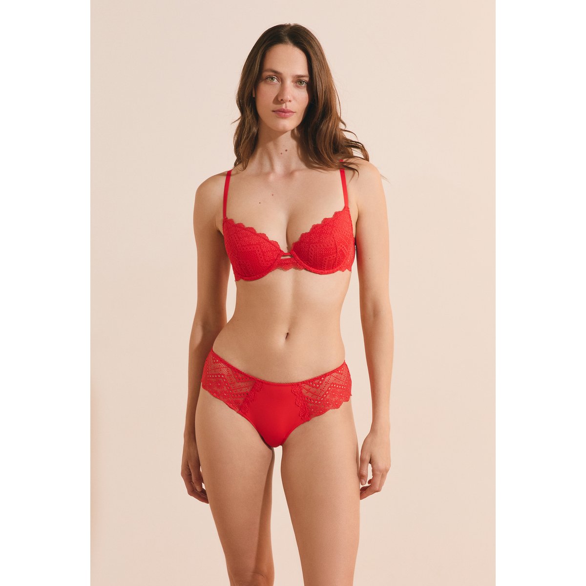 Soutien-gorge N.4 - Le coques fines en dentelle ECLIPSE rouge, ETAM