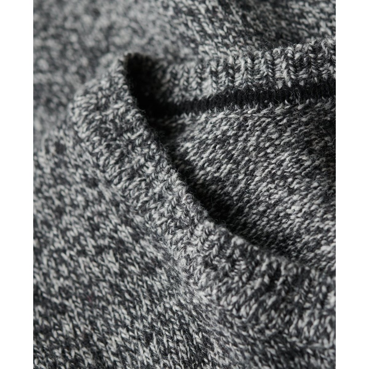 Pull col rond Essential anthracite, SUPERDRY