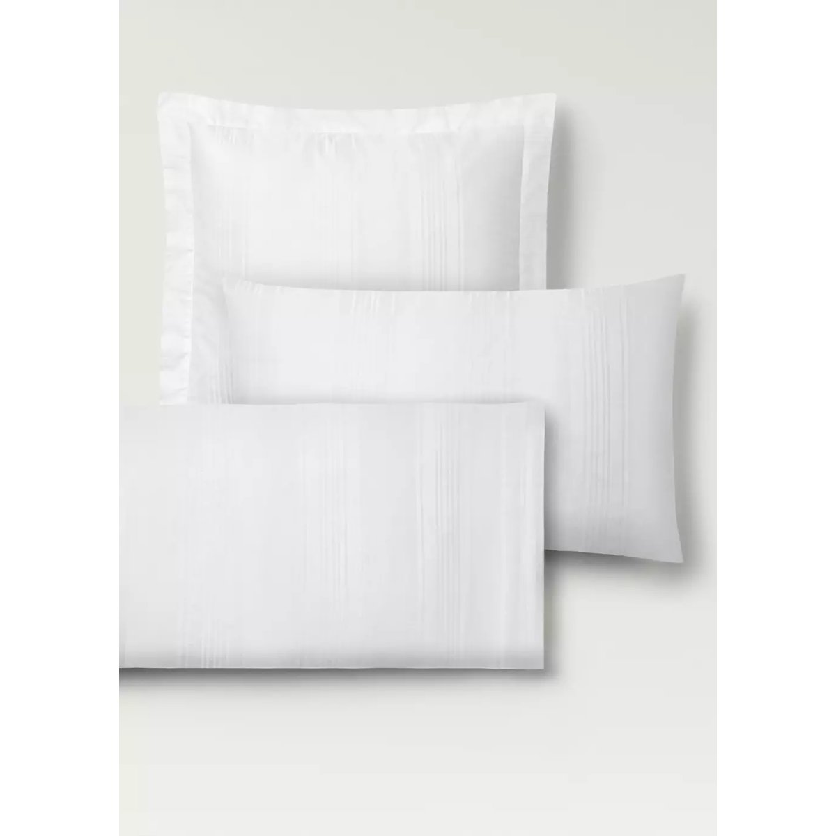 Deux taies d’oreiller coton satin 300 fils rayures 50x75 cm blanc, MANGO HOME