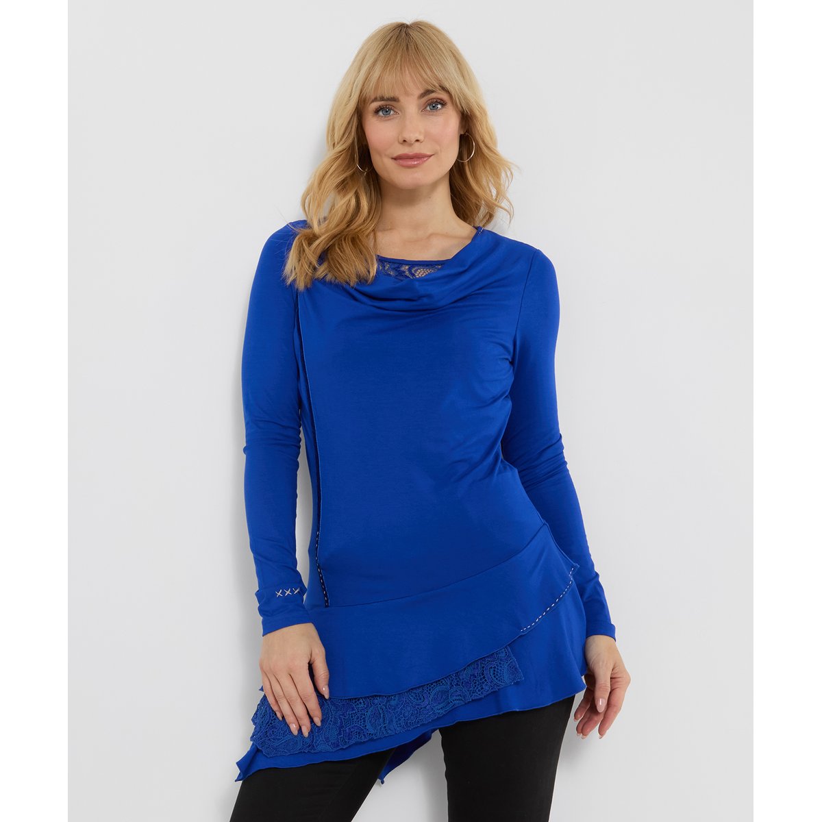 Tunique à Col Bénitier et Détail en Dentelle bleu, JOE BROWNS