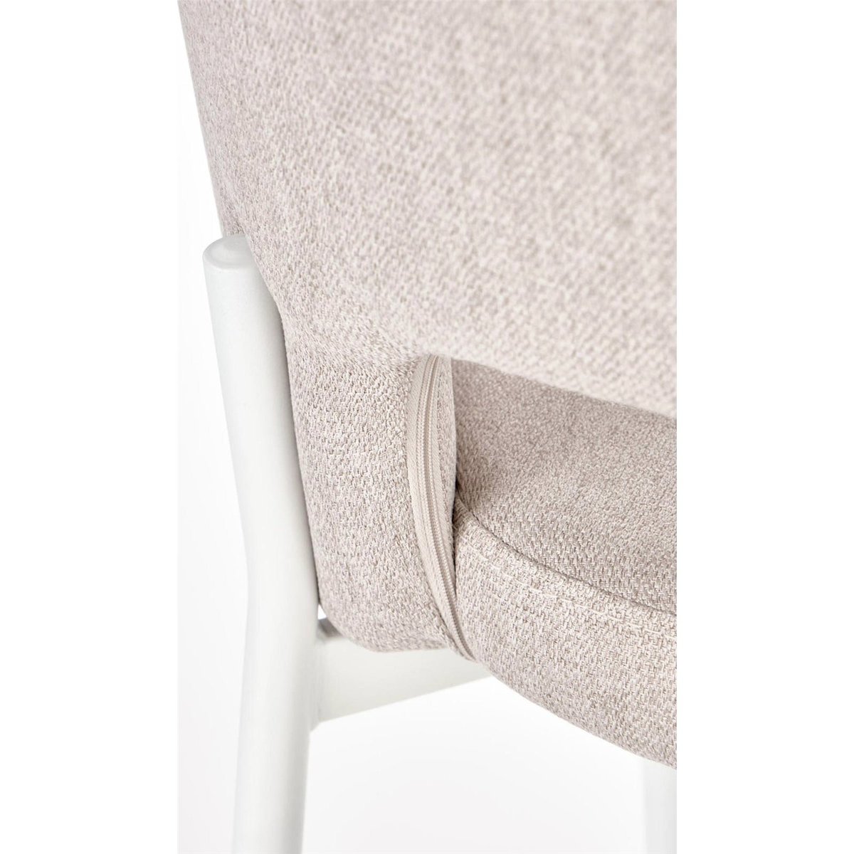 Chaise rembourrée dossier enveloppant TIALLES beige clair tressé, RECOLLECTION