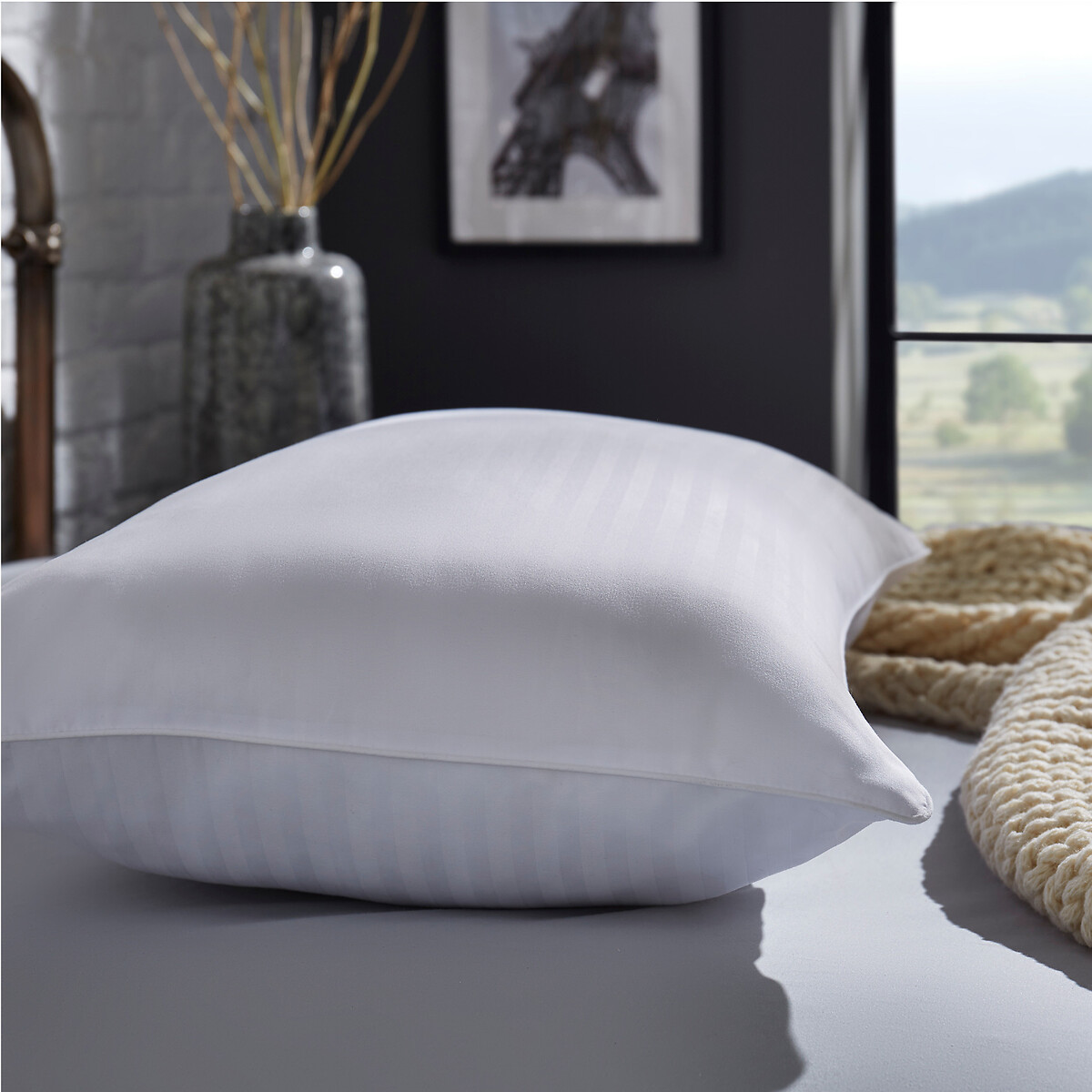 Extra Firm Support Pillow white, THE FINE BEDDING COMPANY
