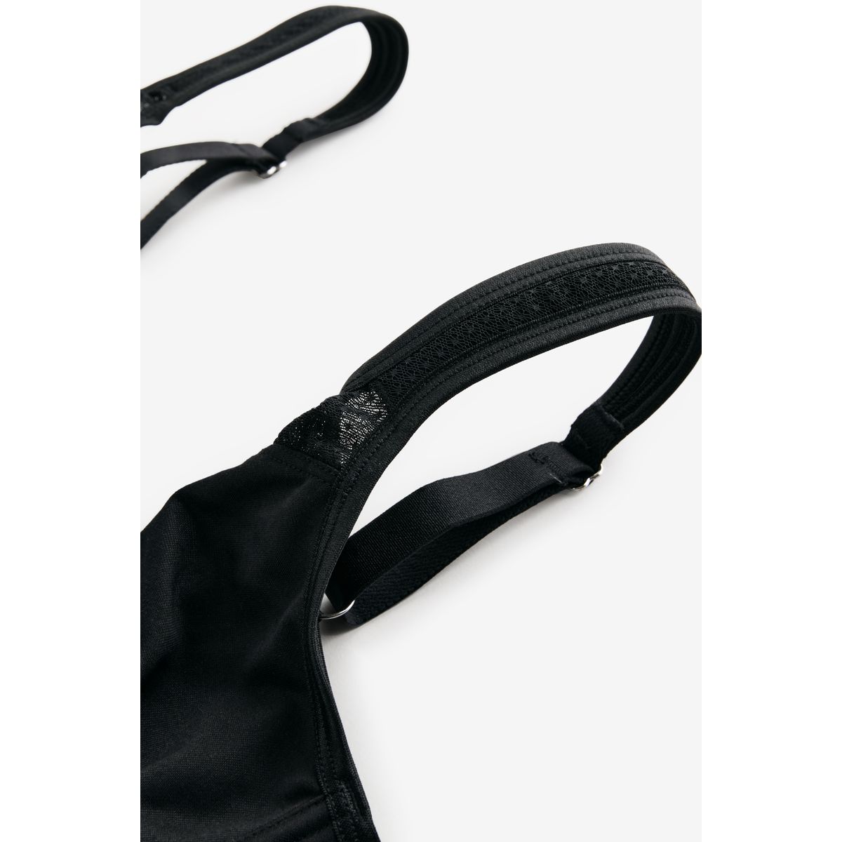 Soutien-gorge à effet minimiseur noir, NEXT
