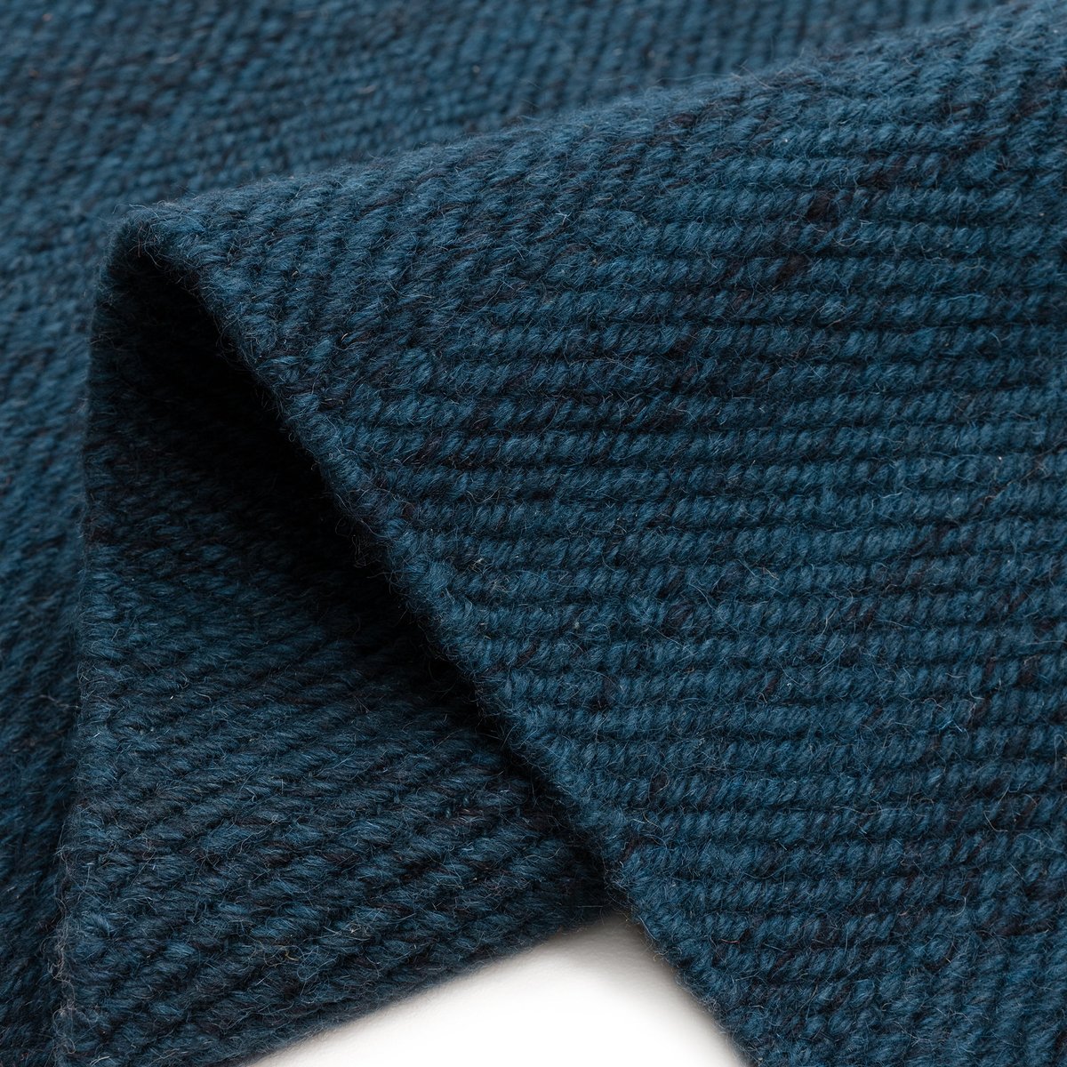 Tapis de salon et chambre en laine FERRIC bleu, NOVATREND