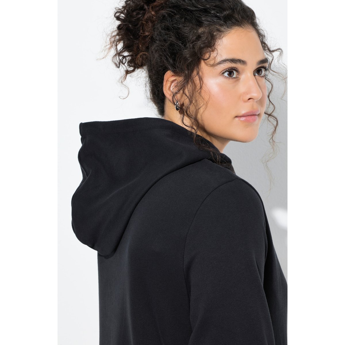 Sweat-shirt long à capuche noir, ULLA POPKEN