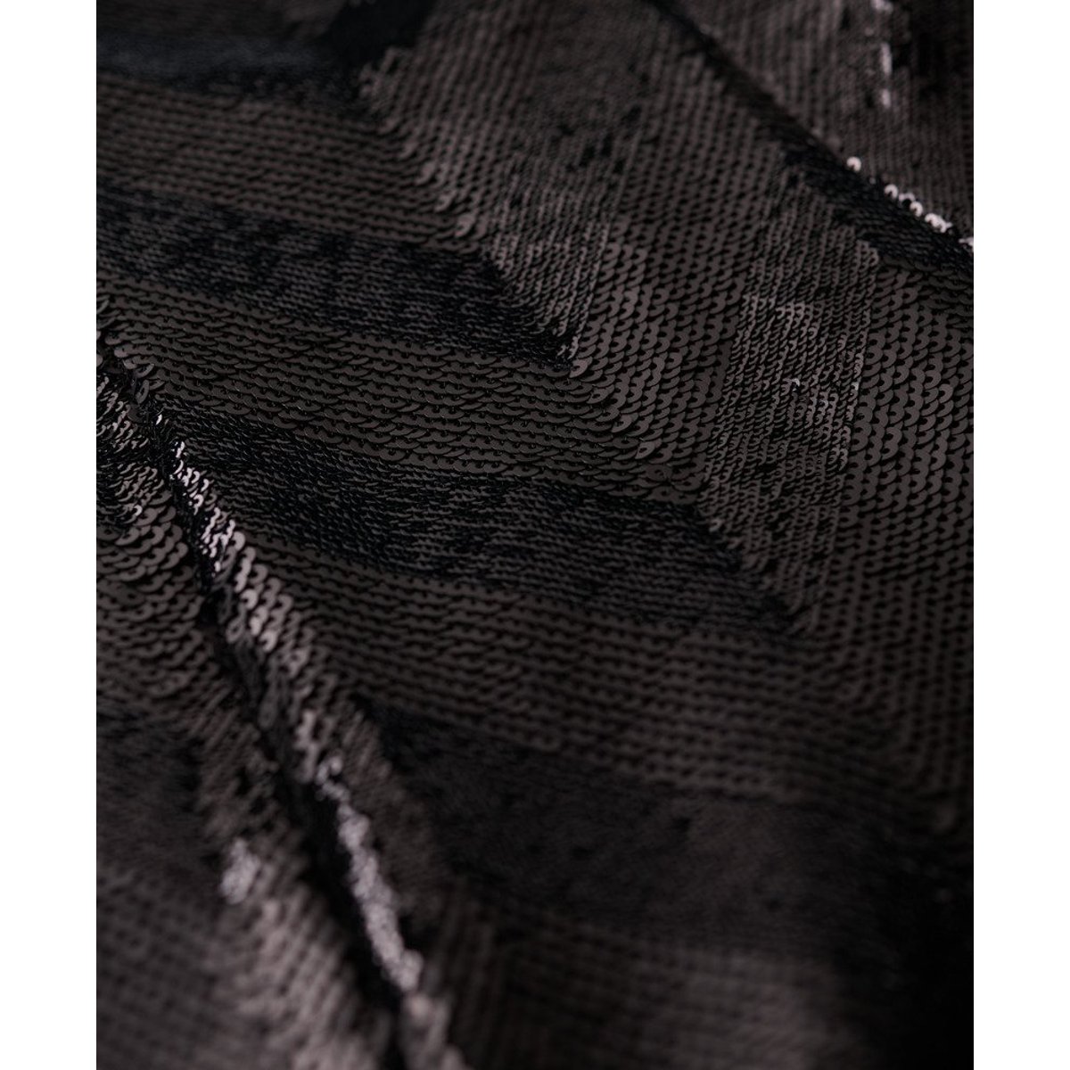 Robe mi-longue à chevrons et dos ouvert sequins noirs style art déco, SUPERDRY