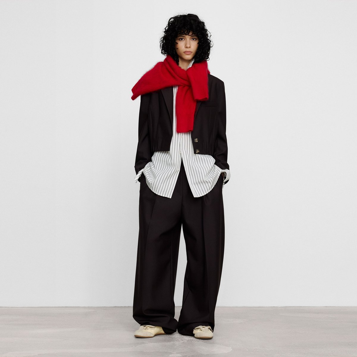 Pantalon tailleur avec jambe arrondie en laine mérinos chocolat, ADOLFO DOMINGUEZ