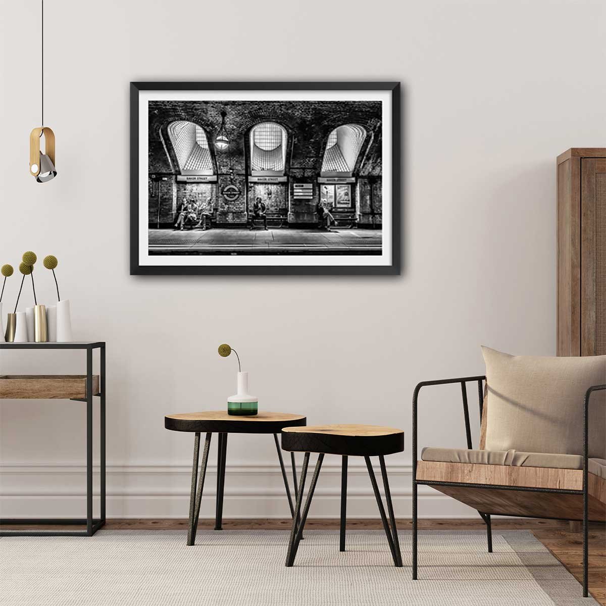 Affiche noir et blanc baker street affiche + cadre en bois - noir, HEXOA