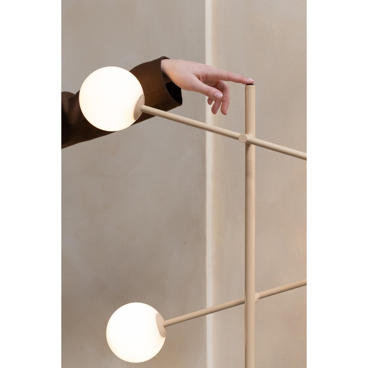 Lampadaire Métal COPENHAGEN beige, IT'S ABOUT ROMI