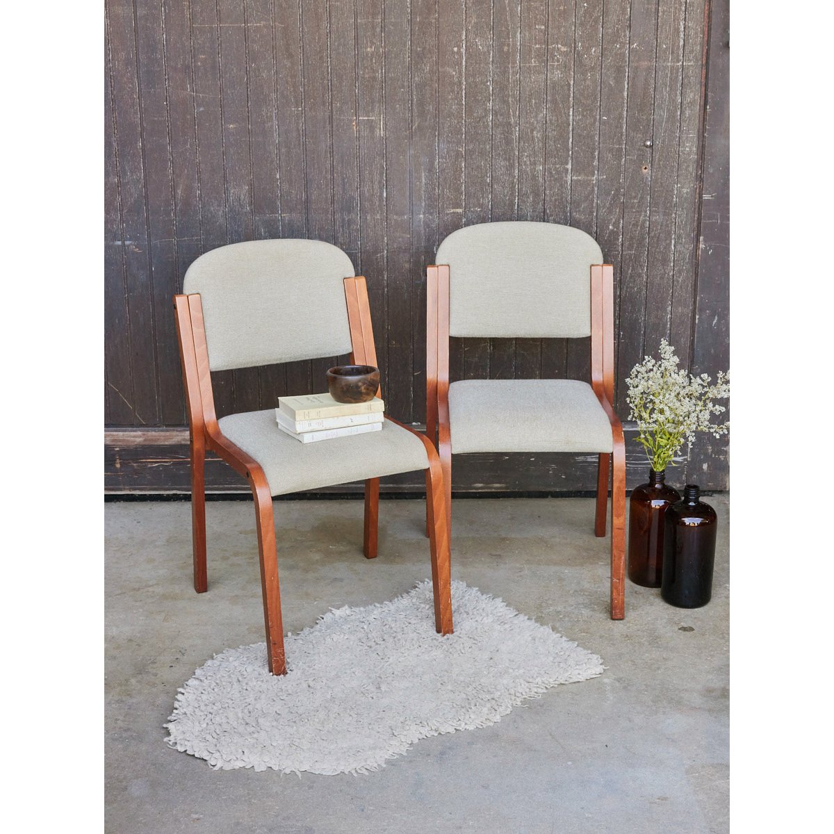 Paire de chaises scandinave en bois clair Alma N°1665 - Bon état bois clair, DEBONGOUT