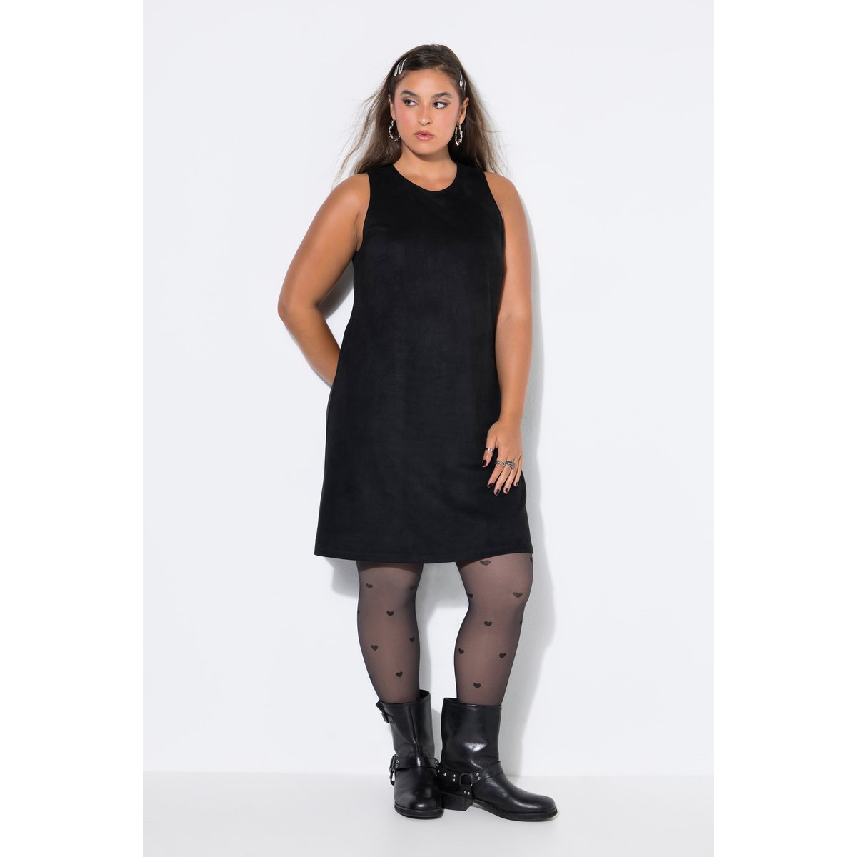 Robe en daim, coupe ample, col rond noir, STUDIO UNTOLD