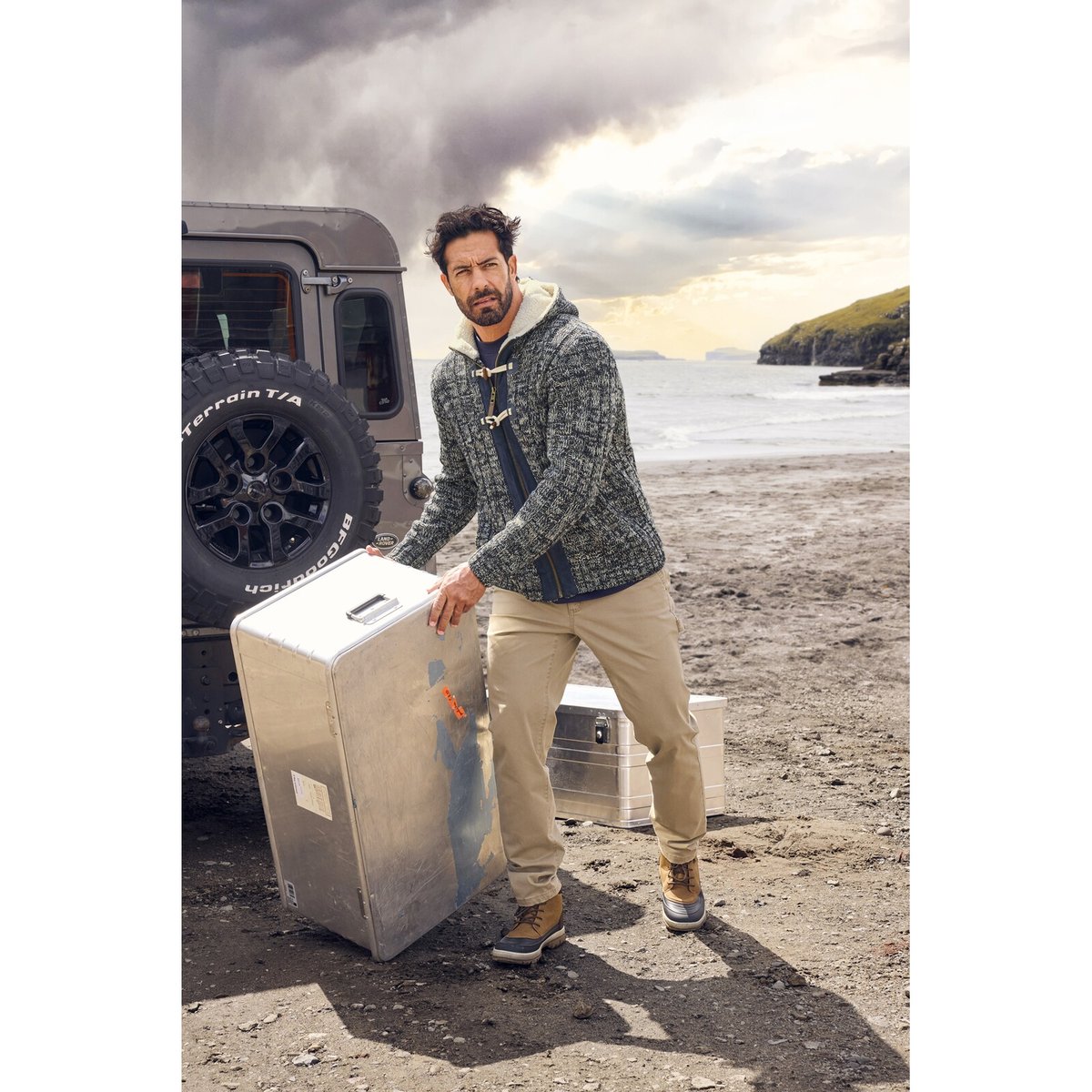 Gilet en maille outdoor EIRBORG bleu foncé mélange, JAN VANDERSTORM