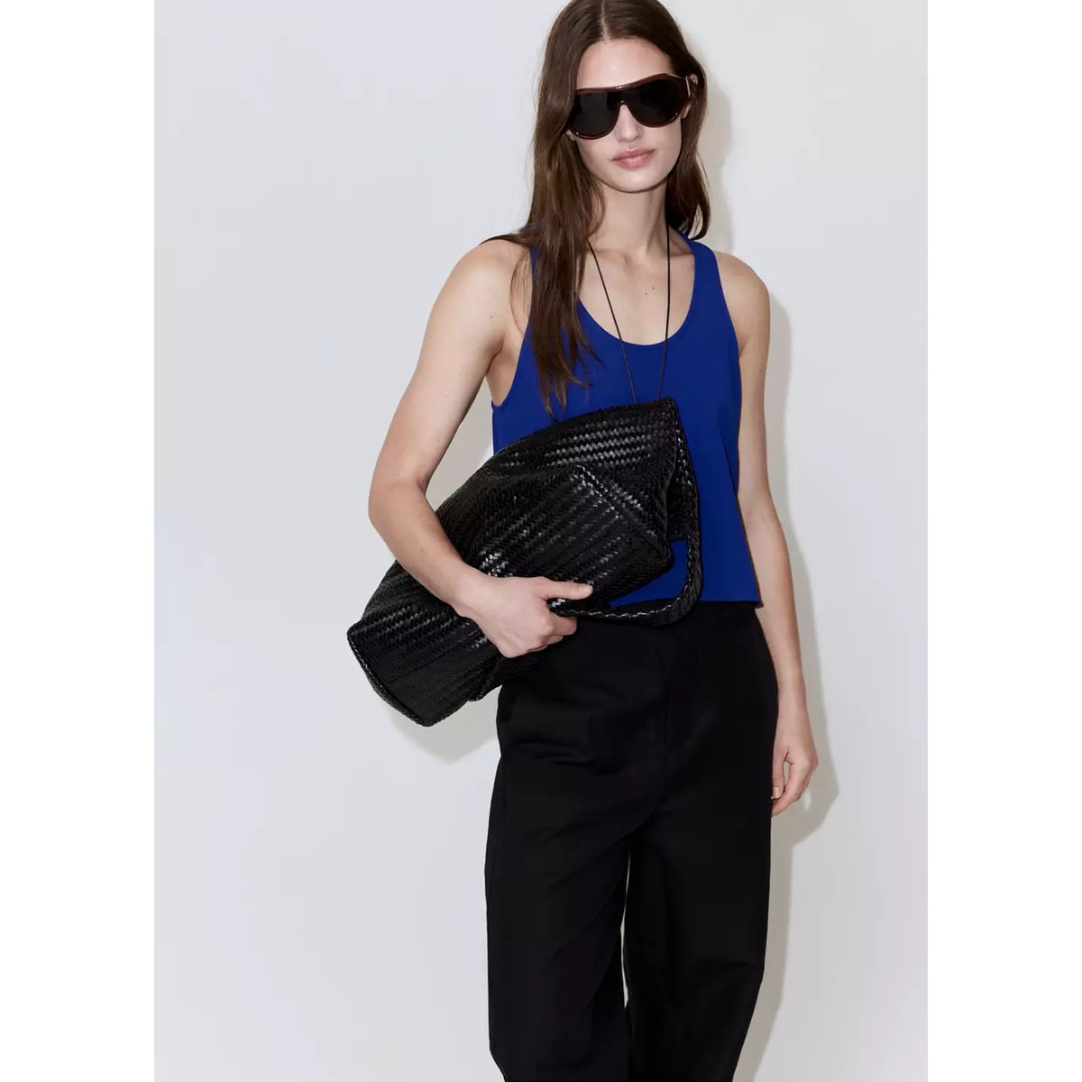 Top crop col rond bleu, MANGO