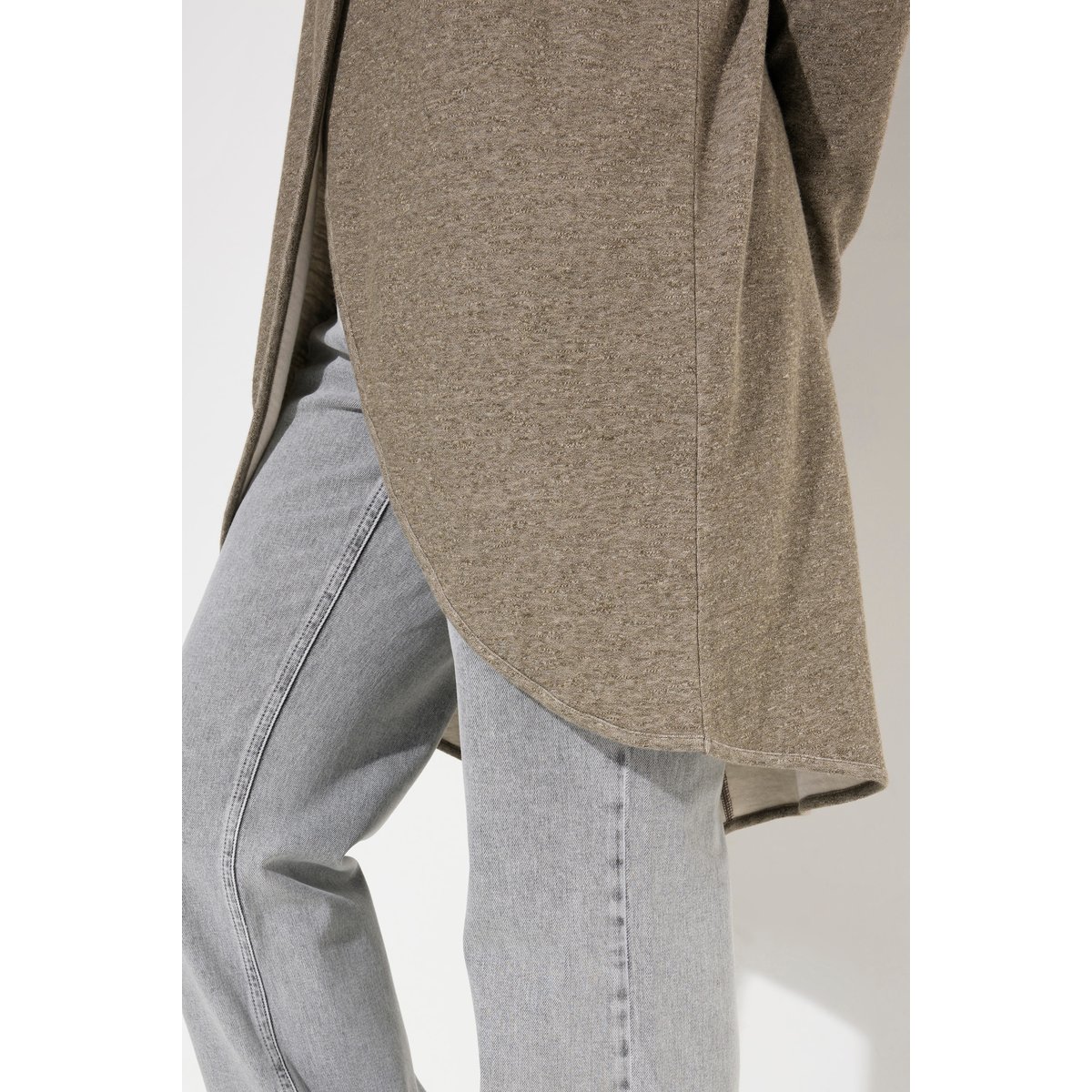Sweat-shirt long en coton bio gris pierre, ULLA POPKEN