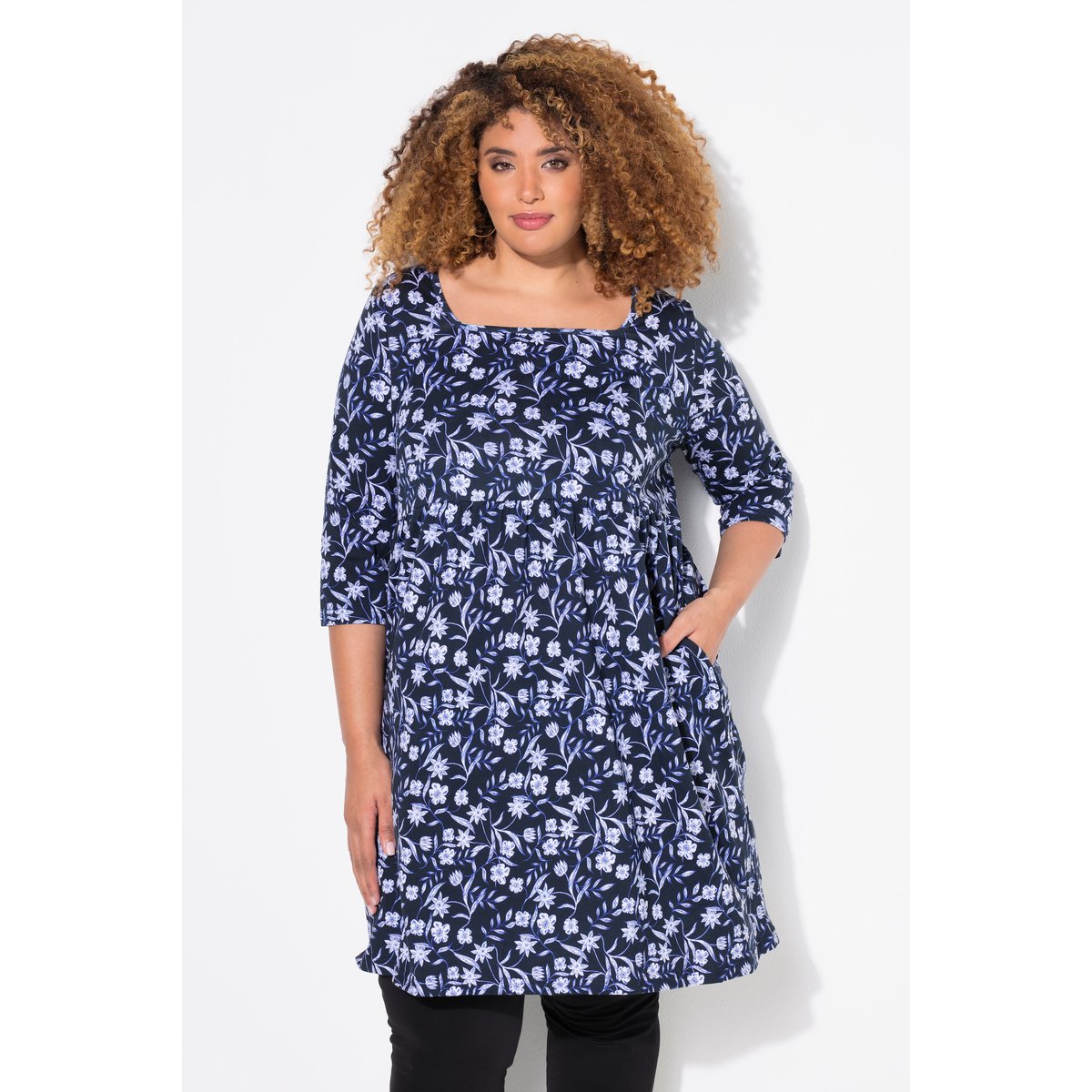 T-shirt long motif cachemire marine, ULLA POPKEN