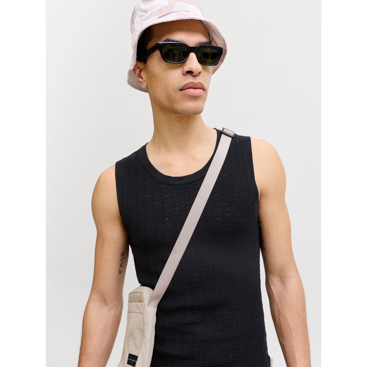 Top black 1, JACK & JONES