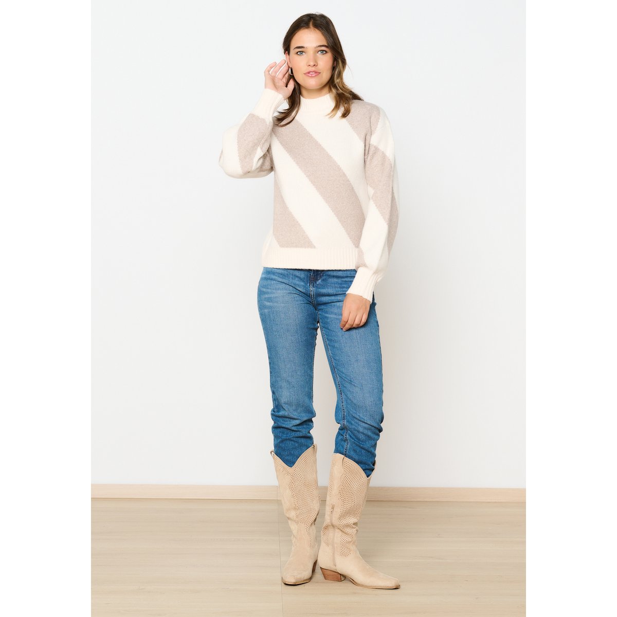 Pull en jacquard à rayures taupe, LOLALIZA