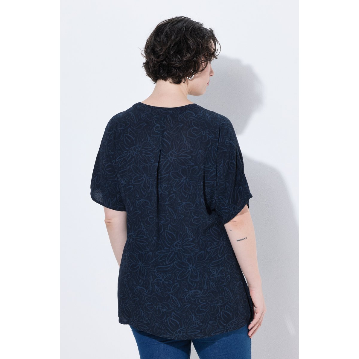 Blouse motif floral marine, ULLA POPKEN