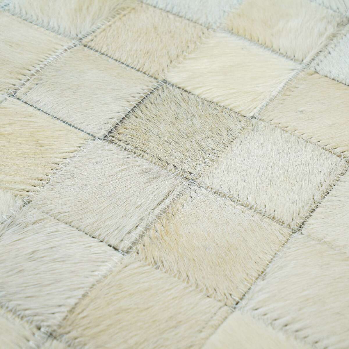 Tapis en cuir recyclé mosaïque CUIR MOZAIQUE blanc, THE DECO FACTORY