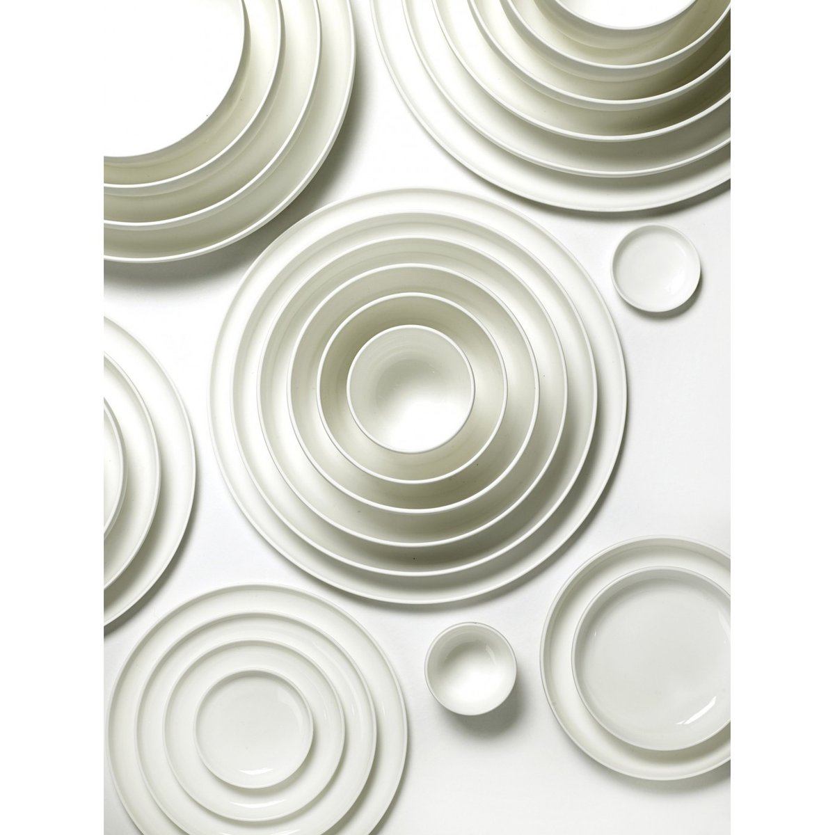 Assiette Plate Blanche XS Diam 12 Base blanc mat à l'extérieur et blanc brillant à l'intérieur, SERAX