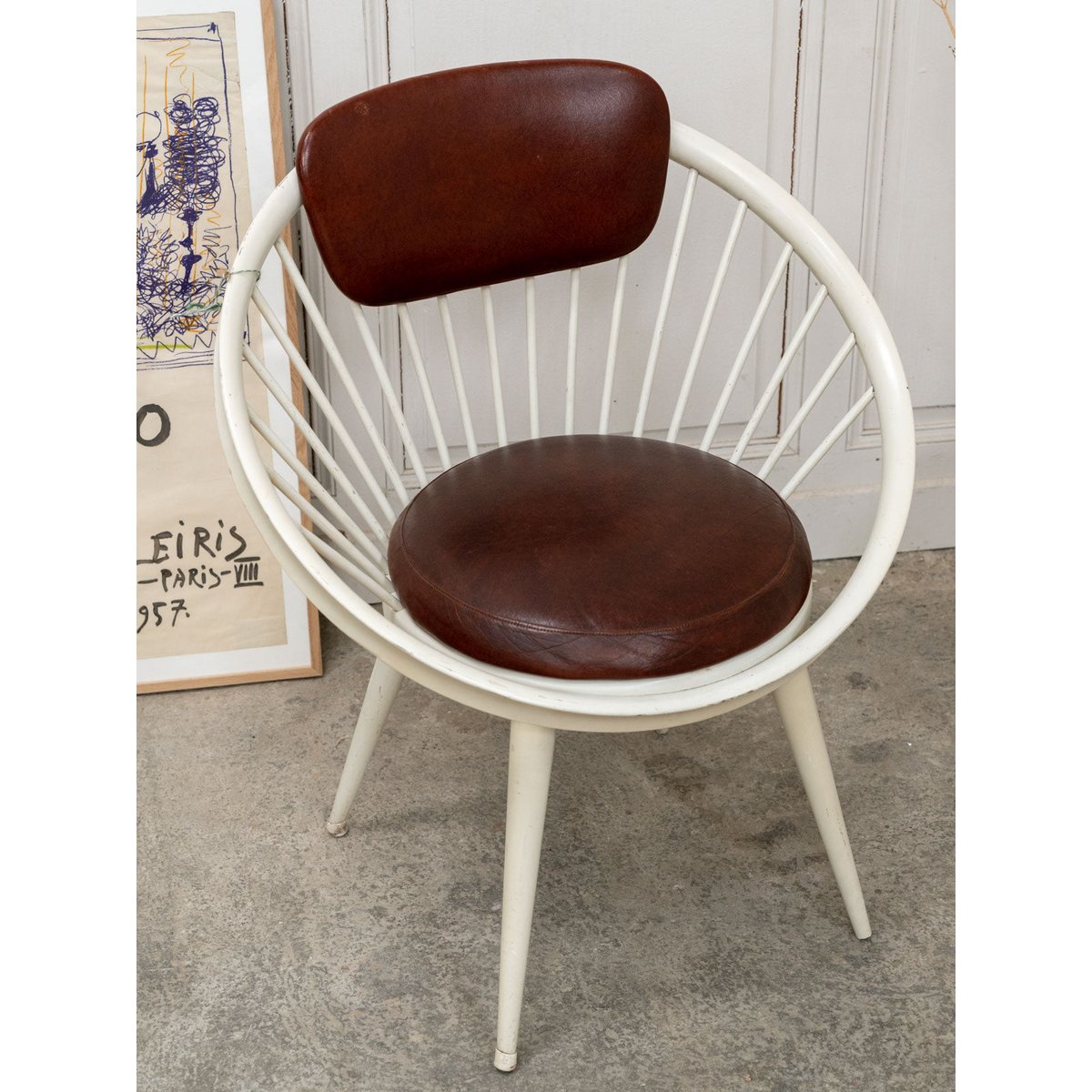 Fauteuil circle en cuir par Yngve Ekström Jakob N°1293 - Bon état blanc, DEBONGOUT