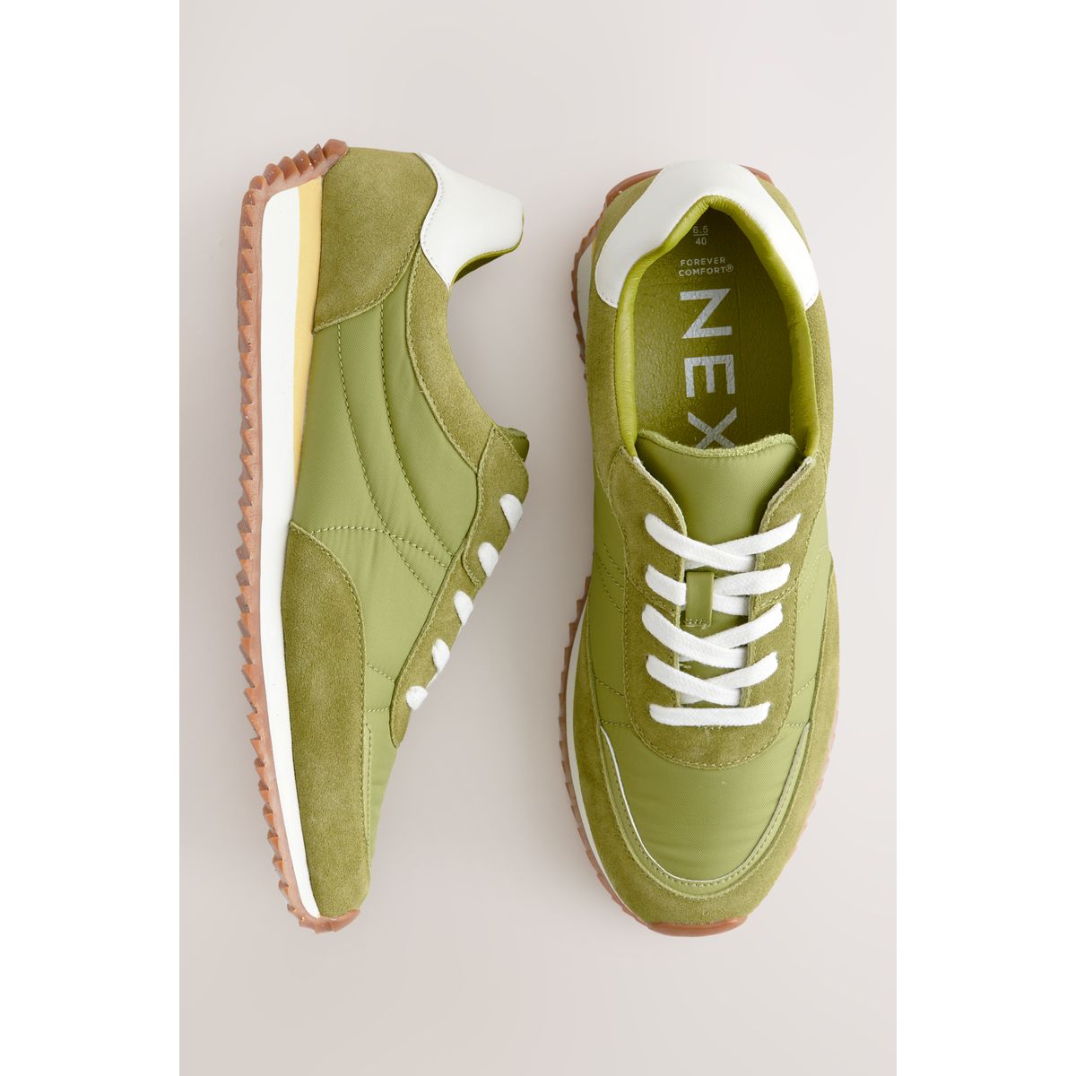 Chaussures de course e, cuir vert, NEXT
