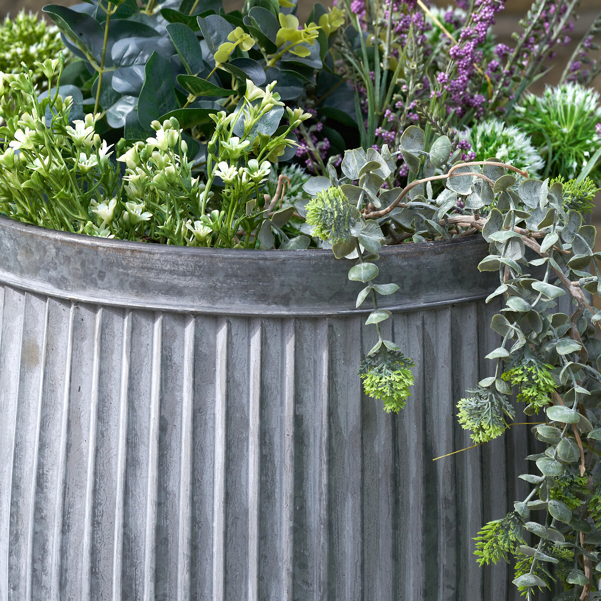 Set of 2 Galvanised Zinc Barrel Planters dark silver grey, ÉDITÉ