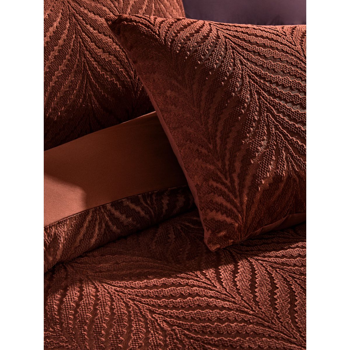 Parure de lit texturée en velours marron rouille, NEXT