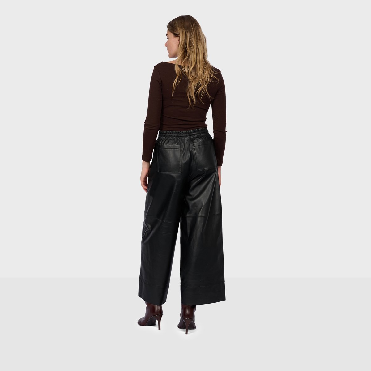 Pantalon large en cuir à taille élastiquée TROPHEE noir, OAKWOOD