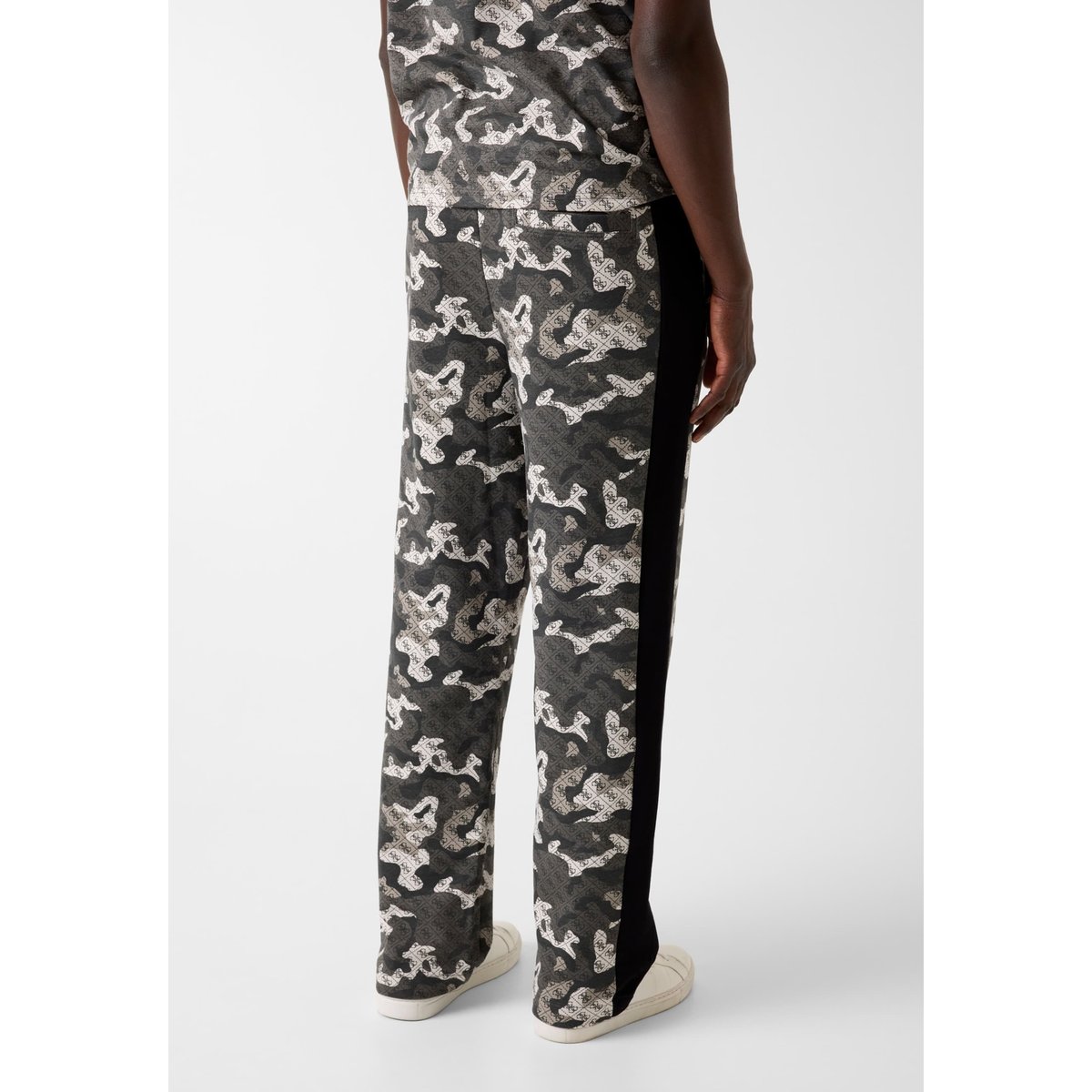 Pantalon Droit À Imprimé Camouflage camouflage, GUESS