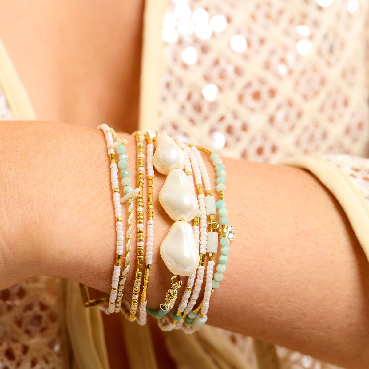 Bracelet manchette multiliens perles avec pendentif FALLEN blanc, HIPANEMA